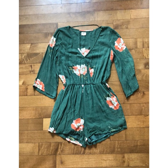 O'Neill Indica Green long sleeved Floral Print Romper size small - Picture 9 of 12